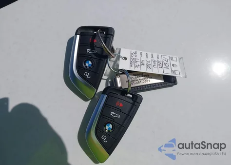 2023 BMW 3 Series 330E xDrive из США, поврежденный, VIN 3MW39FS02P8D03877